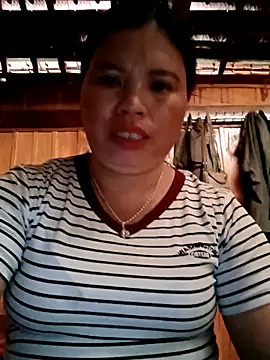 Snapshot of -Yeyi- chatting on June 2026 04:54:02 AM -Yeyi- online show from June 2026 04:54:02 AM