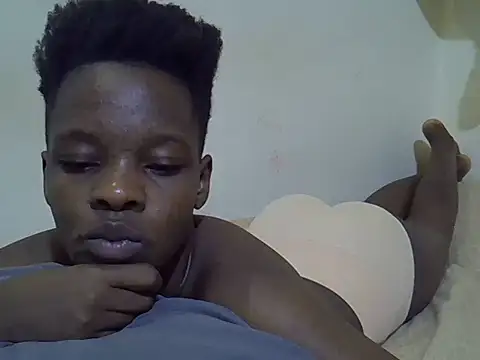 Snapshot of slender_queen15 chatting on June 2026 07:14:02 AM slender queen15 online show from June 2026 07:14:02 AM