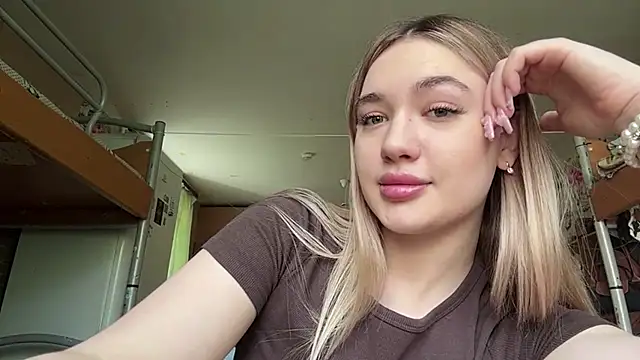Kattyqte online show from May 2026 07:06:01 AM