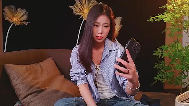 Snapshot of yu598188 chatting on May 2026 03:03:02 AM yu598188 online show from May 2026 03:03:02 AM