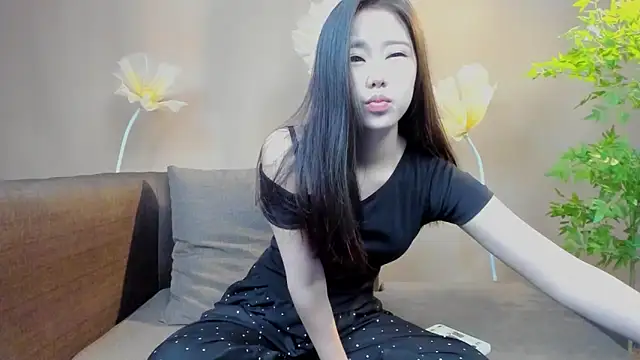 yu598188 online show from June 2026 03:00:02 AM