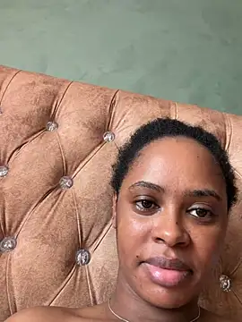 pretty zii online show from June 2026 11:53:02 AM