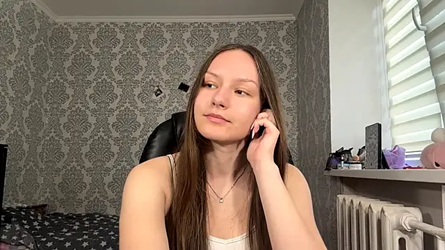Snapshot of ShaylaChong chatting on June 2026 04:23:01 AM ShaylaChong online show from June 2026 04:23:01 AM