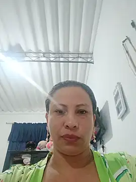 Snapshot of stacy_05 chatting on June 2026 12:29:01 PM stacy 05 online show from June 2026 12:29:01 PM