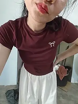 Aria Zara online show from May 2026 05:15:02 AM