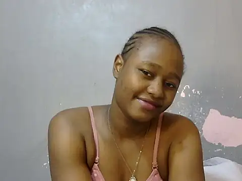Snapshot of Petite_Ebony10 chatting on June 2026 08:51:01 PM Petite Ebony10 online show from June 2026 08:51:01 PM