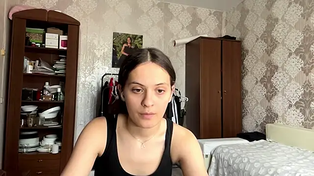 Snapshot of MarlynSiefkes chatting on June 2026 12:55:02 PM MarlynSiefkes online show from June 2026 12:55:02 PM
