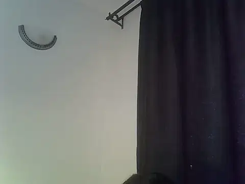 Snapshot of Luna_en_Gee chatting on May 2026 11:04:02 AM Luna en Gee online show from May 2026 11:04:02 AM