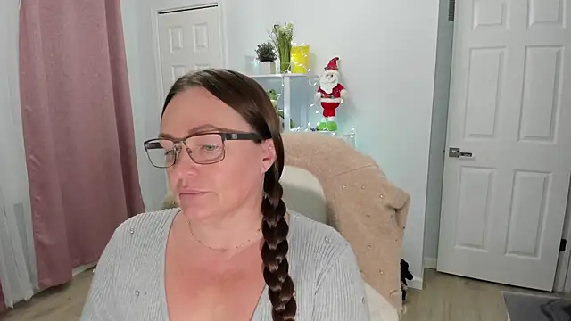 Vika73 online show from December 2024 09:41:01 PM