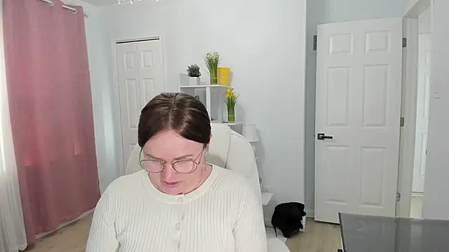 Vika73 online show from January 2025 04:24:01 PM