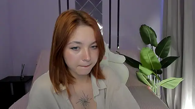 New Web Girl online show from May 2026 10:22:01 AM