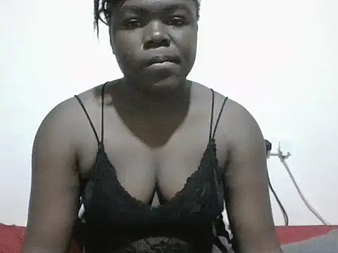 Snapshot of evethegurl chatting on June 2026 10:03:02 PM evethegurl online show from June 2026 10:03:02 PM