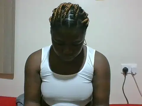 Snapshot of evethegurl chatting on June 2026 09:46:02 PM evethegurl online show from June 2026 09:46:02 PM