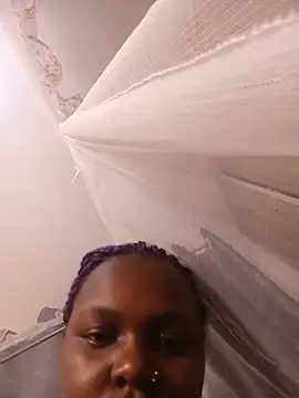Mamacittah online show from May 2026 11:14:02 PM