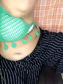 Snapshot of Tamil_Hot_Kulfi chatting on May 2026 04:36:01 PM Tamil Hot Kulfi online show from May 2026 04:36:01 PM