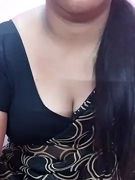 Snapshot of Tamil_Hot_Kulfi chatting on May 2026 06:07:01 AM Tamil Hot Kulfi online show from May 2026 06:07:01 AM