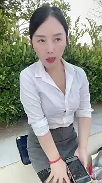 Snapshot of lylxili chatting on July 2026 10:39:01 AM lylxili online show from July 2026 10:39:01 AM
