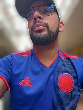 Paulo Dasilva  online show from June 2026 09:05:02 PM