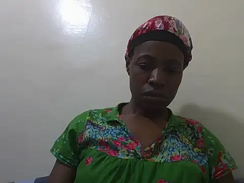 Snapshot of Eebony_Bubbly chatting on June 2026 02:29:02 PM Eebony Bubbly online show from June 2026 02:29:02 PM