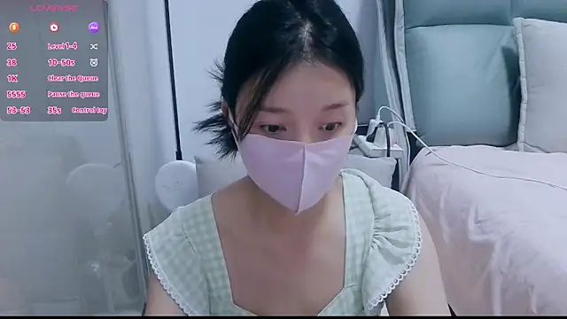 mengmeng-Zzz online show from May 2026 12:02:01 PM