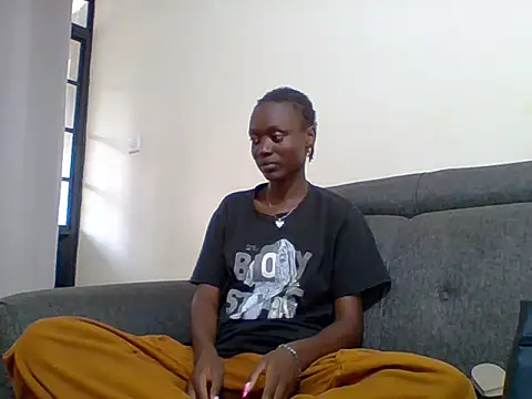 Snapshot of SLIM-EBONY2006 chatting on June 2026 12:44:02 PM SLIM-EBONY2006 online show from June 2026 12:44:02 PM