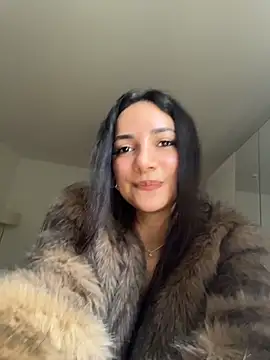 EmmyBullockk online show from May 2026 12:12:01 PM