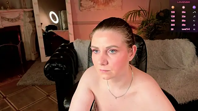 Kassandra Williams online show from June 2026 09:07:02 PM