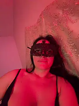 ladeanoir online show from July 2026 05:36:01 AM
