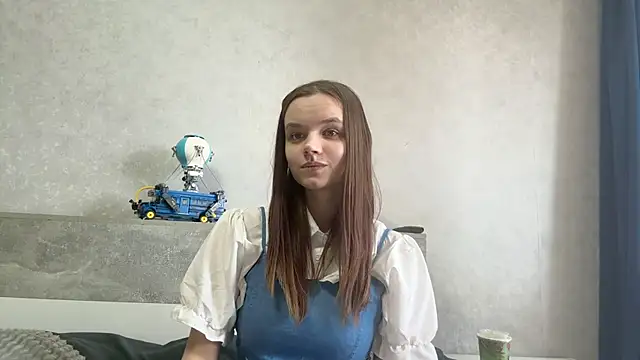 LisbethShellenbarger online show from May 2026 07:48:01 AM