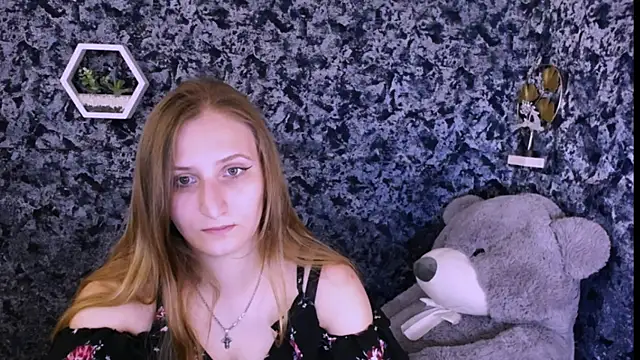 Jenny smille  online show from May 2026 08:09:01 AM