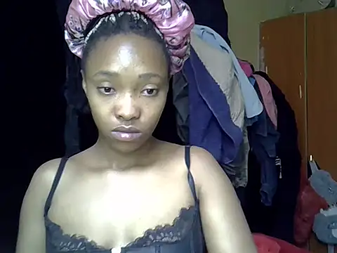 pretty jazminee1 online show from May 2026 04:41:02 AM