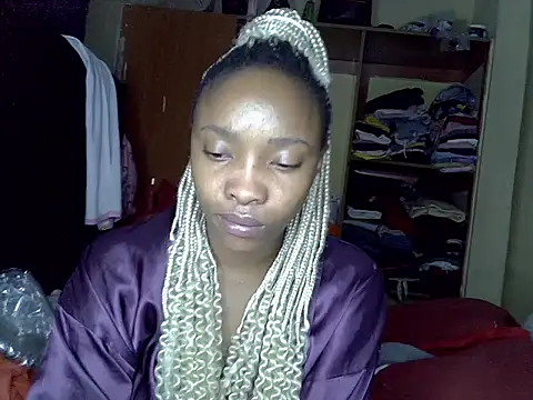 pretty jazminee1 online show from May 2026 06:36:02 PM