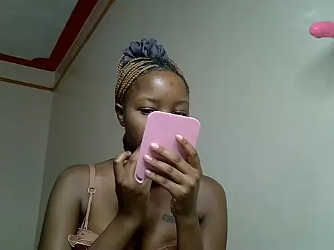 Snapshot of Pretty_kitty48 chatting on May 2026 07:27:01 AM Pretty kitty48 online show from May 2026 07:27:01 AM