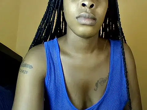 Snapshot of camila_lorah chatting on June 2026 02:15:02 PM camila lorah online show from June 2026 02:15:02 PM