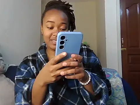 Snapshot of atara_seren chatting on June 2026 01:44:01 PM atara seren online show from June 2026 01:44:01 PM