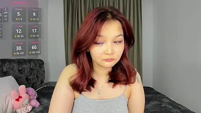 Snapshot of laylasweet_ chatting on May 2026 11:18:01 AM laylasweet online show from May 2026 11:18:01 AM