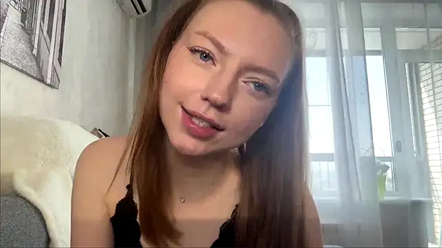 Snapshot of Auroralgnis chatting on May 2026 05:49:01 AM Auroralgnis online show from May 2026 05:49:01 AM