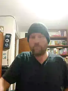 Snapshot of icebergXpress chatting on May 2026 03:02:01 AM icebergXpress online show from May 2026 03:02:01 AM