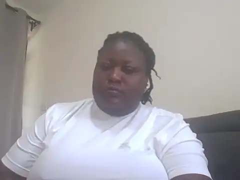 Snapshot of fat_ebonyqueen chatting on May 2026 10:21:01 AM fat ebonyqueen online show from May 2026 10:21:01 AM