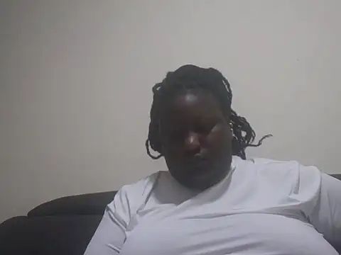 Snapshot of fat_ebonyqueen chatting on May 2026 10:37:01 PM fat ebonyqueen online show from May 2026 10:37:01 PM