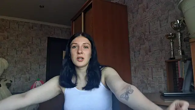 MoroseViki online show from May 2026 01:17:02 PM