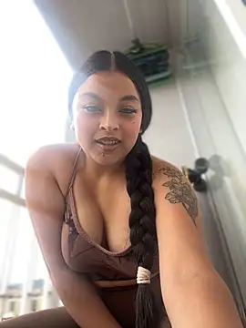 ChloeMilky online show from May 2026 07:41:02 PM