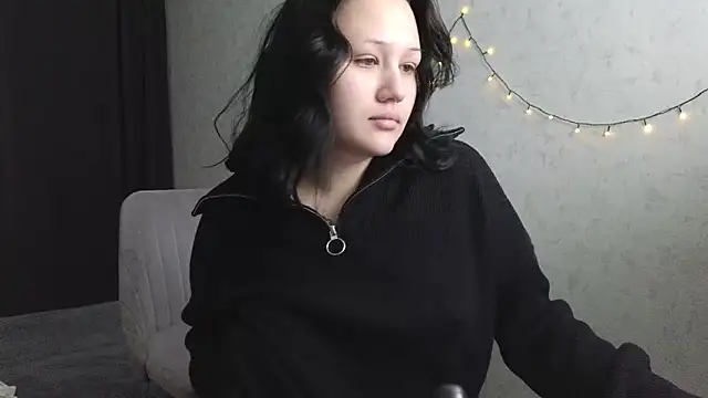 Snapshot of Tori_cute chatting on May 2026 12:16:02 AM Tori cute online show from May 2026 12:16:02 AM