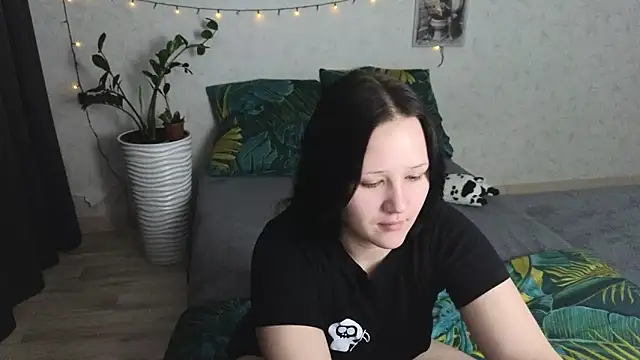 Snapshot of Tori_cute chatting on May 2026 12:41:01 AM Tori cute online show from May 2026 12:41:01 AM
