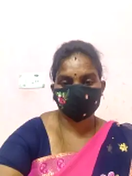 Snapshot of CuteTamizhachi chatting on May 2026 04:37:02 PM CuteTamizhachi online show from May 2026 04:37:02 PM