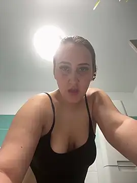 SweetTerrea online show from June 2026 09:53:02 PM