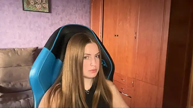 SilkSinner  online show from June 2026 04:09:01 PM