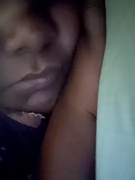 Snapshot of Yazhi_THUG_DeSi chatting on June 2026 10:06:02 AM Yazhi THUG DeSi online show from June 2026 10:06:02 AM