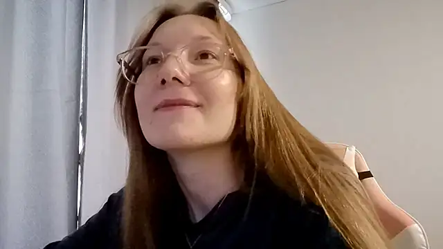 Snapshot of LauraTurber chatting on May 2026 02:04:01 PM LauraTurber online show from May 2026 02:04:01 PM