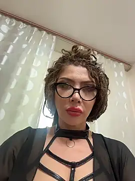 Snapshot of JessicaNichols_ chatting on June 2026 04:20:02 PM JessicaNichols online show from June 2026 04:20:02 PM